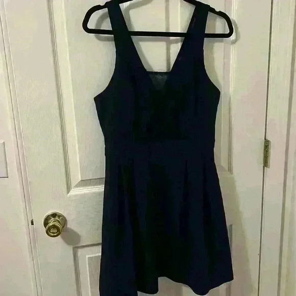 Navy semi formal dress size 8 - Picture 1 of 6